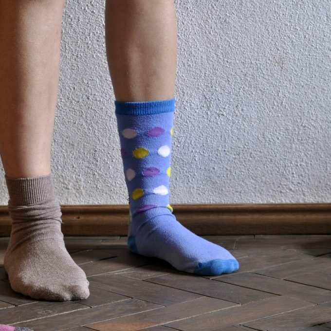 odd-socks-4424190_1280